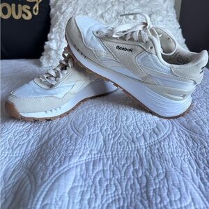 Reebok Women's Classic Harman Running Shoes US Size 6.5